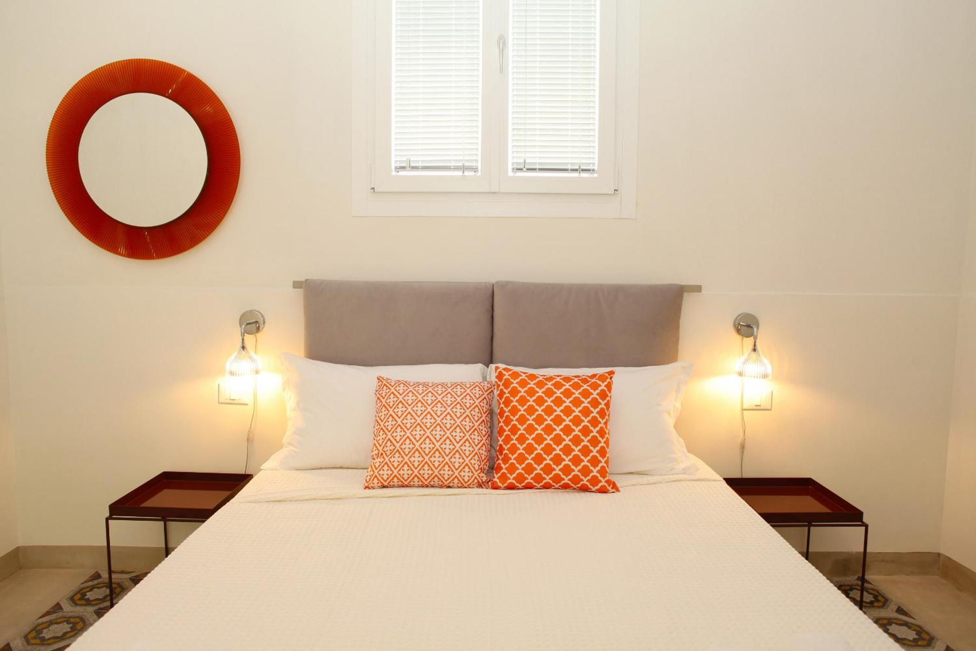 Versomare Room & Suite Valderice Bilik gambar